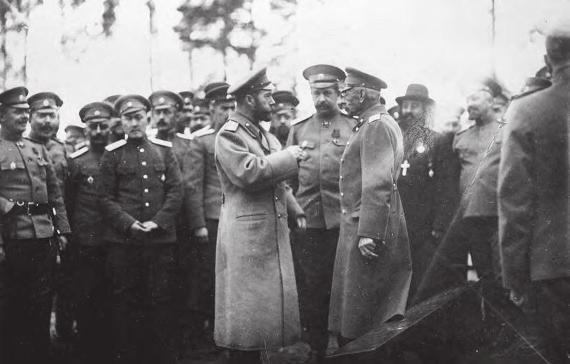 Aadu Must Tsaar Nikolai II vestlemas Nikolai Januškevitši ja Nikolai Ruzskiga.