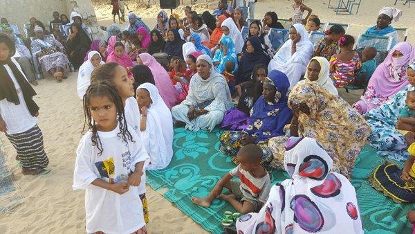 The sessins reached 513 Mauritanian refugees and hst cmmunity members with ne birth declared n refugee sites as a result f the sensitizatin campaign.