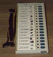 The free end is plugged into the control unit when the machine is put to use for recording votes. Control Unit Ballot Unit 4.2 One ballot unit caters upto a maximum of sixteen candidates.