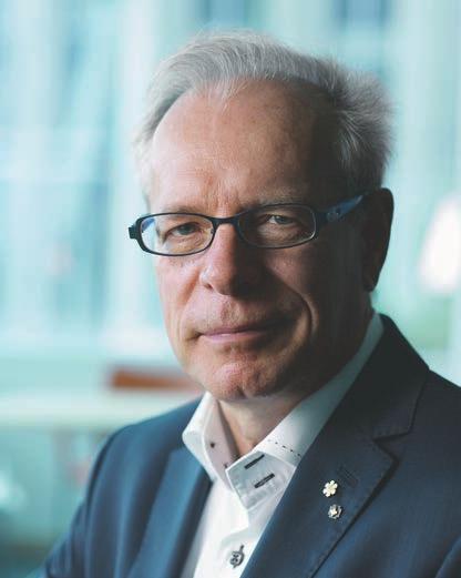 MESSAGE FROM SIMON BRAULT, DIRECTOR AND CHIEF EXECUTIVE OFFICER CANADA COUNCIL FOR THE ARTS In the past year three remarkable women joined the Canadian Commission for UNESCO (CCUNESCO): Louise