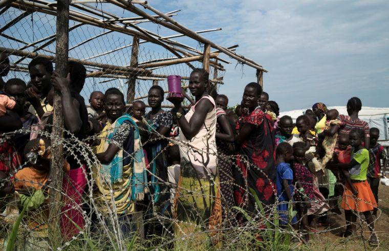 Current Crises in South Sudan The current crisis in South Sudan is multifaceted, ranging from the restrictive journalism and lack of free media to the many areas without access to running water or