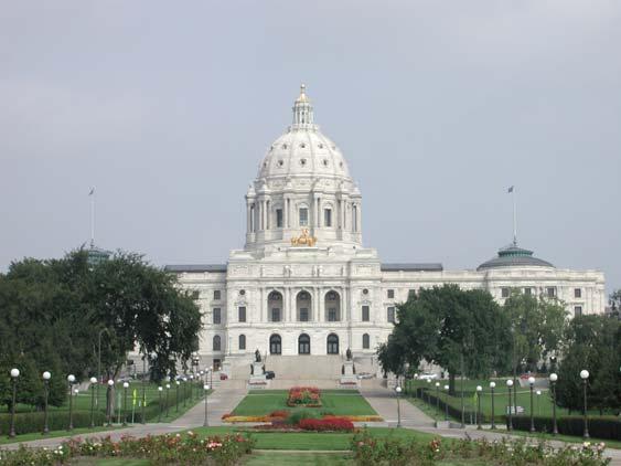 O L A OFFICE OF THE LEGISLATIVE AUDITOR STATE OF MINNESOTA Financial Audit Division Report