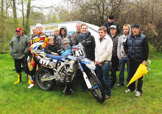 Suurimat huvi äratas siiski Kahro Racingu esisõitja, mitmekordne Eesti meister MX1 ja MX2 klassis Erki Kahro.