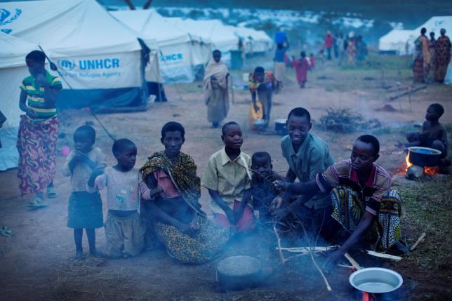 RECENT DEVELOPMENTS Operational Context Over 106,000 Burundian refugees and asylum-seekers have arrived in the neighbouring countries of the Democratic Republic of the Congo (DRC), the United