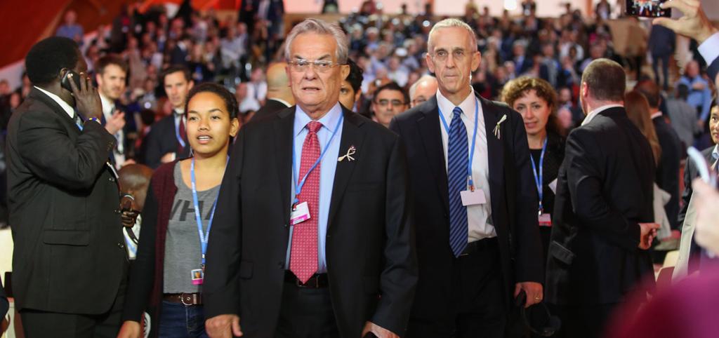 FROM BALI TO MARRAKECH: A DECADE OF INTERNATIONAL CLIMATE NEGOTIATIONS Members of the newly-formed High Ambition Coalition enter the COP 21 plenary with Tony de Brum, Minister of Foreign Affairs,
