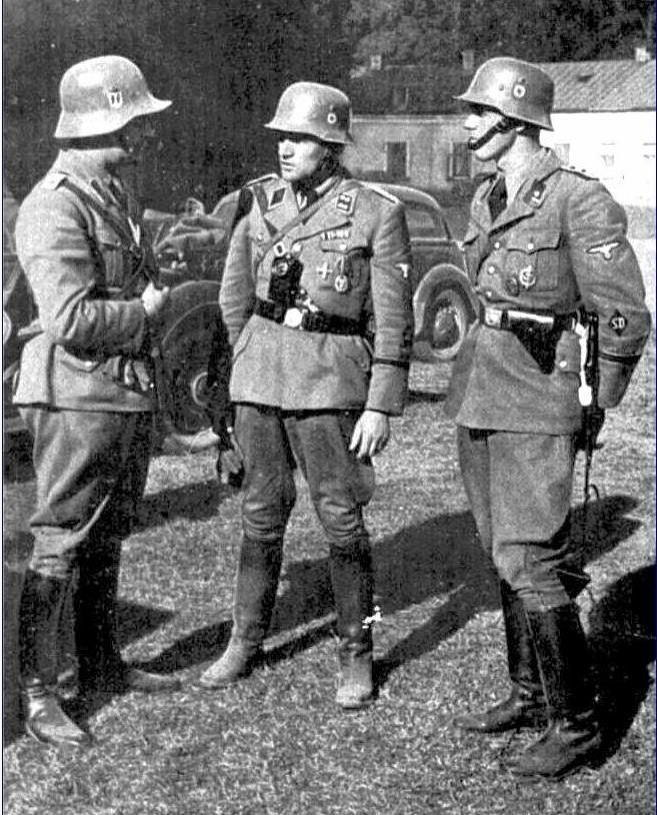 Einsatzgruppen (an SS task