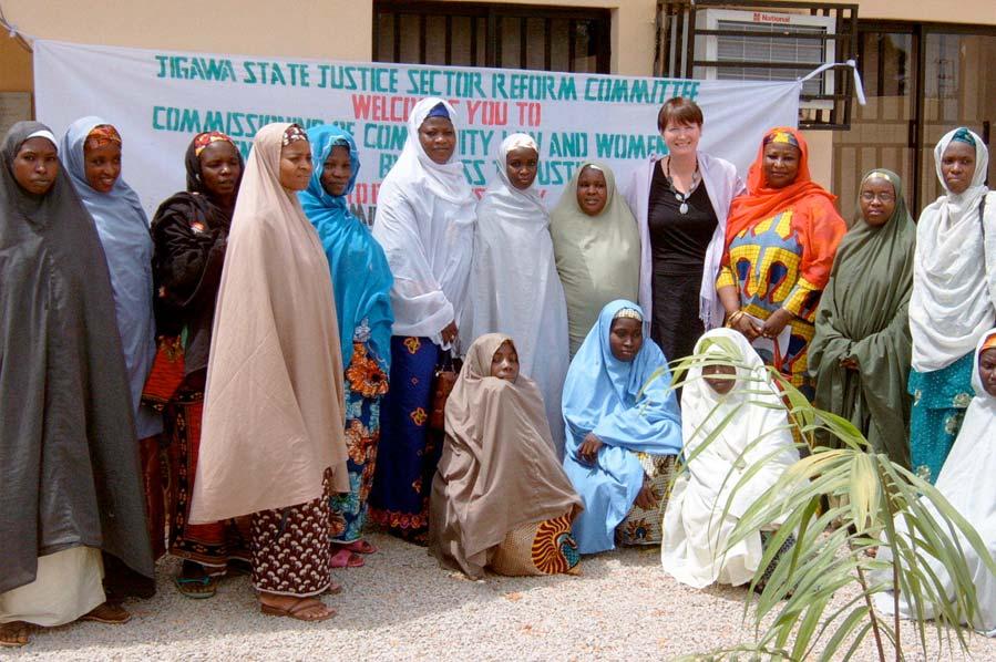 The Northern state of Jigawa, for example, is working to improve access to the law in remote rural communities and in particular for women to get their legal rights, by establishing a Women s