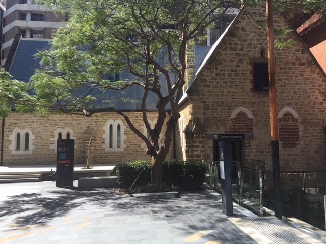 LOCATION OF THE OLD PERTH BOYS SCHOOL The Old Perth Boys School is located on the St Georges Terrace side of the Brookfield Place Precinct in the Perth CBD.