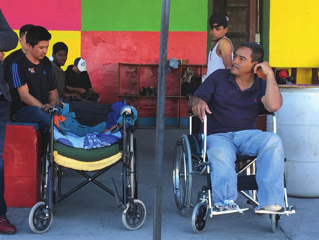 Migrants at the Casa del Migrante de Saltillo in Coahuila CONFLICT OF JURISDICTION IN INVESTIGATIONS OF CRIMES AGAINST MIGRANTS Another challenge to investigating crimes against migrants is the lack