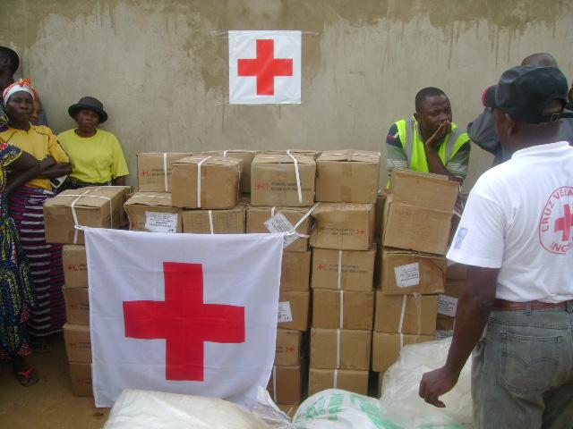 In addition, the volunteers also operated as auxiliary to the health staff at the health posts in the three camps.