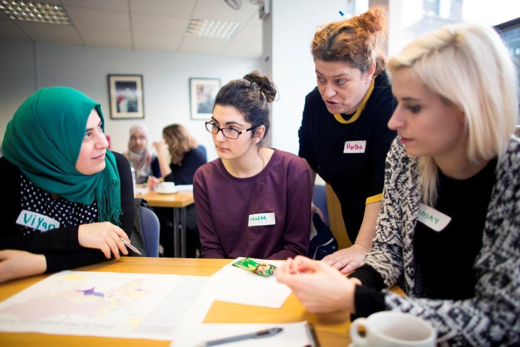 Training Training Scottish Refugee Council has a comprehensive training programme that covers all aspects of working with and delivering services to refugees and asylum seekers.