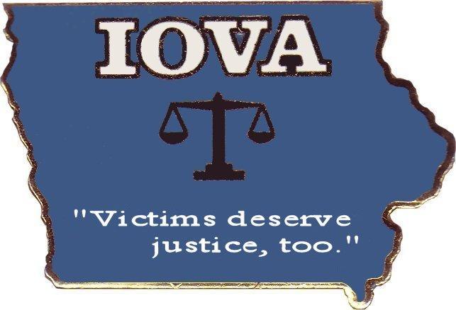 IOWA ORGANIZATION FOR VICTIM ASSISTANCE Revised October 2013 COMMITTEE ON BY-LAWS Karl Schilling Larry Wohlgemuth