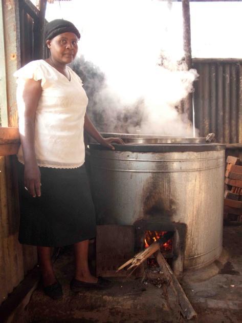 Schools using the stoves mentioned the following benefits: saving on firewood (up to 70 percent, depending on how the stove is used); cost savings; reduced cooking time; and less smoky kitchens.