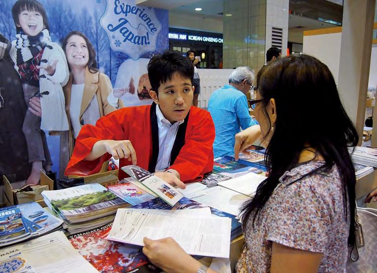 in Singapore. This is the fourth consecutive year that JNTO Singapore has organized the travel fair in Takashimaya.