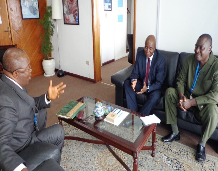 Information Commission pays courtesy call on UNDP Country Director 2. Early Warning Project Commences 3.