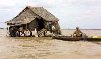 Introduction (2) Negative impacts of flood and CC have became more severe and affected to people s
