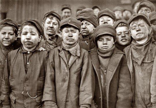 Document 6 Breaker Boys (1911) The photographs of Lewis Hine, as he worked for the National Child Labor Committee, were instrumental in changing child labor laws.