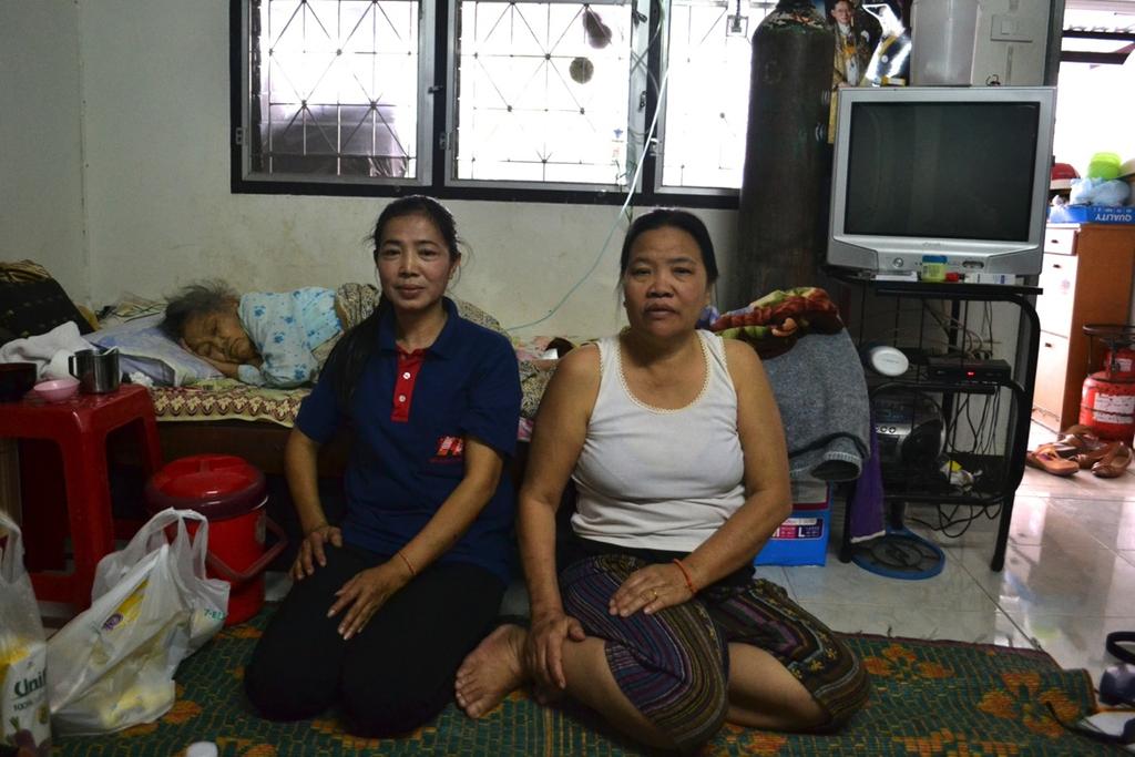 Case Study from WCSP Having suffered from regular bouts of pulmonary TB throughout her life, Ms. Luern (pictured, back) now requires a constant supply of oxygen to breathe.