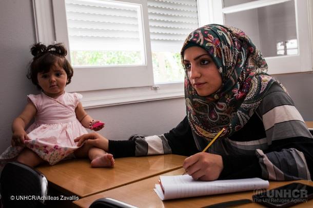 UNHCR teams provided over 58,750 information sessions (for groups and individuals) on the islands of Lesvos, Chios, Samos, Leros, and South Dodecanese, benefitting a total of over 60,000 refugees and