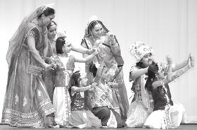 December 8, 2017 Community Across America Ramayana performances bring Diaspora together Cont d from page 19 Prior to the official start, Academy of Thai Classical Music from Chicago's Wat Dhammaram