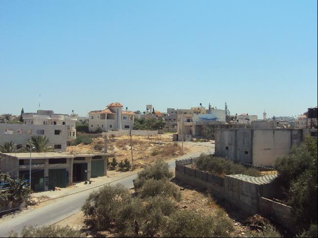 Since 1996, Azzun Atma has been governed by a Village Council which is currently administrated by 6 members appointed by the Palestinian National Authority (PNA).
