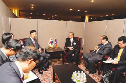 4.4 The Democratic People s Republic of Korea The DPRK and Thailand discussed development cooperation including in the areas of agriculture and public health. H.E. Mr.