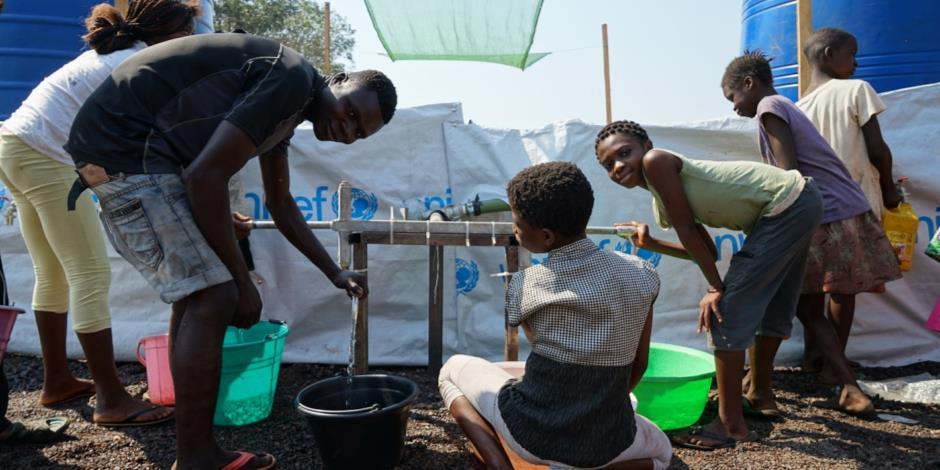 UNICEF is working with the Government of Angola, UNHCR and partners to resettle refugees from existing reception centres to a recently identified new settlement site in Lovua UNICEF has received US$