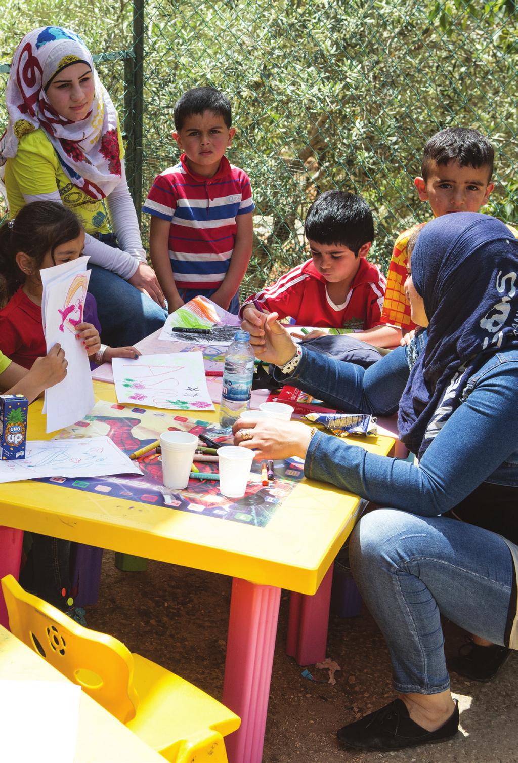 THE IMPACT OF COMMUNITY CENTRES UNHCR / J. Matas catalyst for initiatives and innovations by refugees, such as the creation of youth committees or the provision of informal education.
