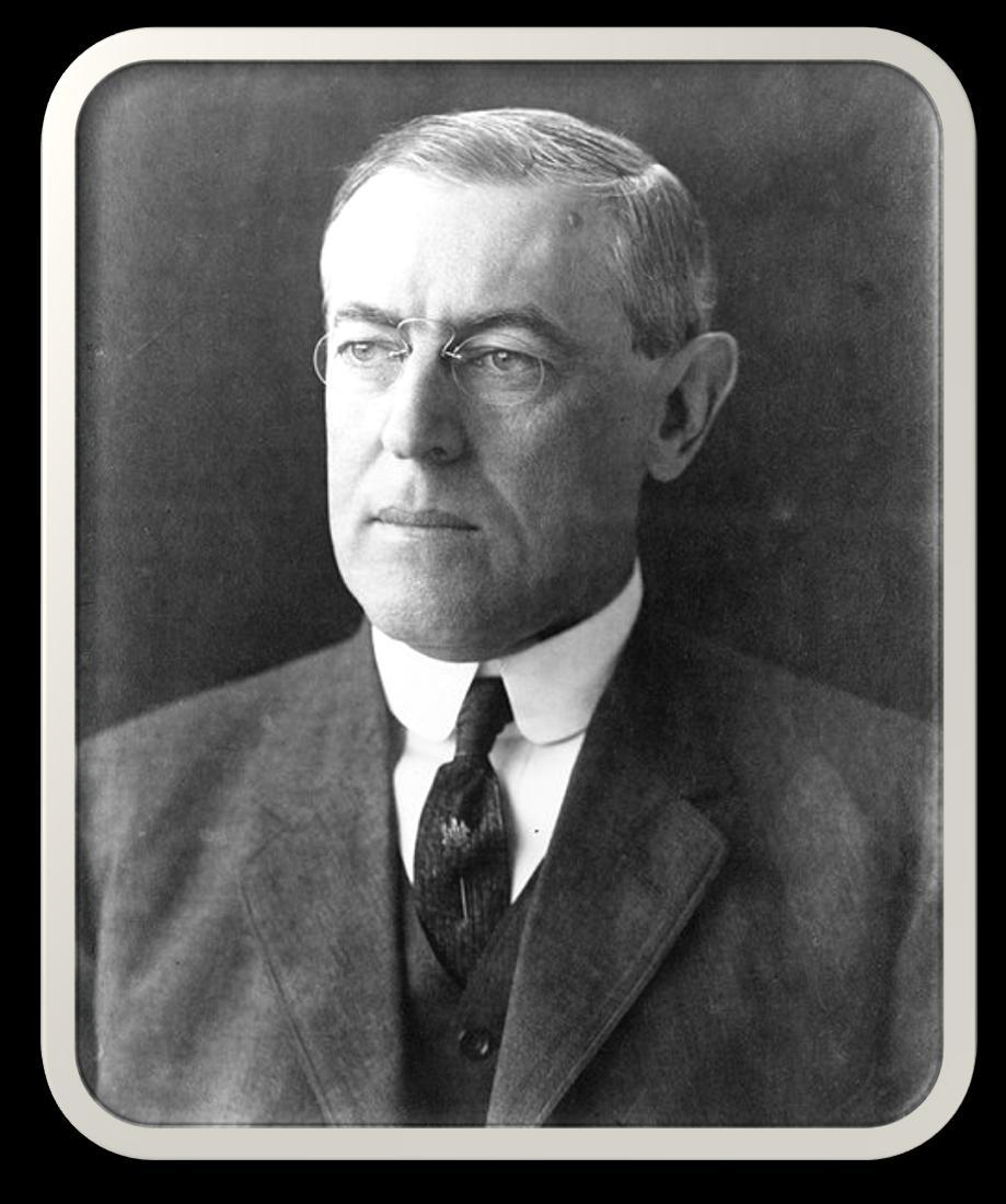 Woodrow Wilson & the New The New Freedom in Operation Reducing Tariffs Freedom Underwood Tariff Act of 1913 Reforming Banks Federal Reserve System