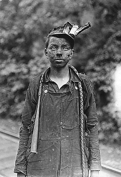 Child Labor No regulations Few public schools Cotton fields, factories and