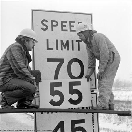 The Politics of American Federalism Evidence of reduced Federal power Welfare reform laws are passed in the early 90 s Federal mandates on speed limits are