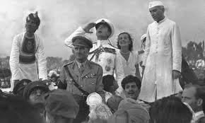 India Moves Toward Independence In 1920s the British slowly began to give Indians control.