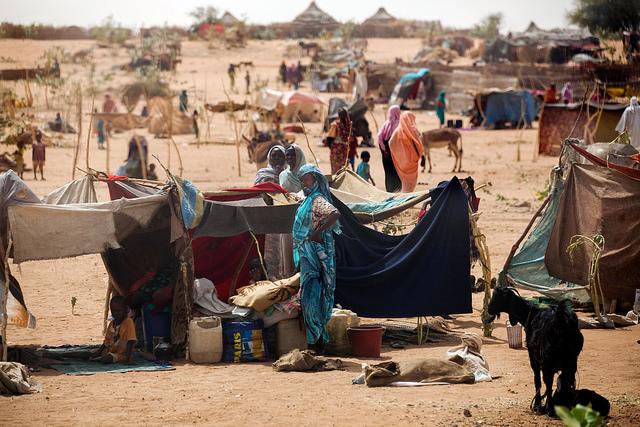 Humanitarian Bulletin Sudan Issue 03 11 17 January 2016 In this issue HIGHLIGHTS HAC and SRCS estimate that 5,000 people fled Mulli and surrounding villages and took refuge in El Geneina.