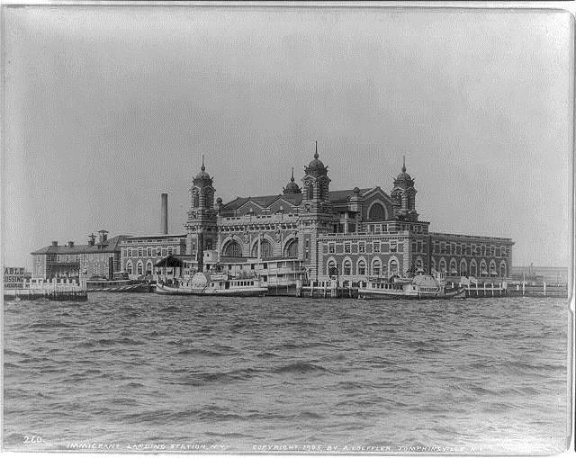 The Island Ellis Island served as the portal for a majority of new immigrants