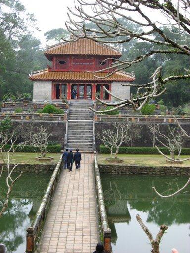 Many of the palaces were very much in the Chinese style.