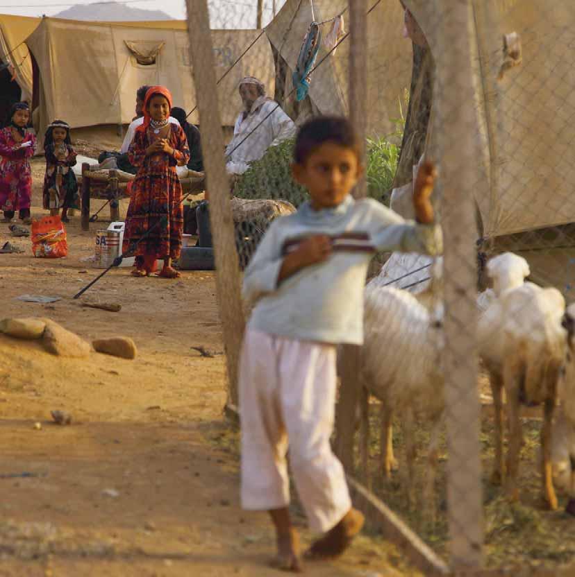 Internally displaced children in almazrak camp, close to the border town of