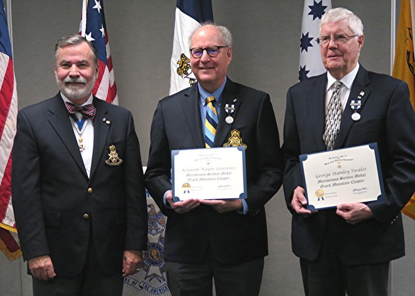 Ozark Mountain Chapter Patriot Newsletter January 2018 Page 6 Chapter Events Awards Presented to OMC