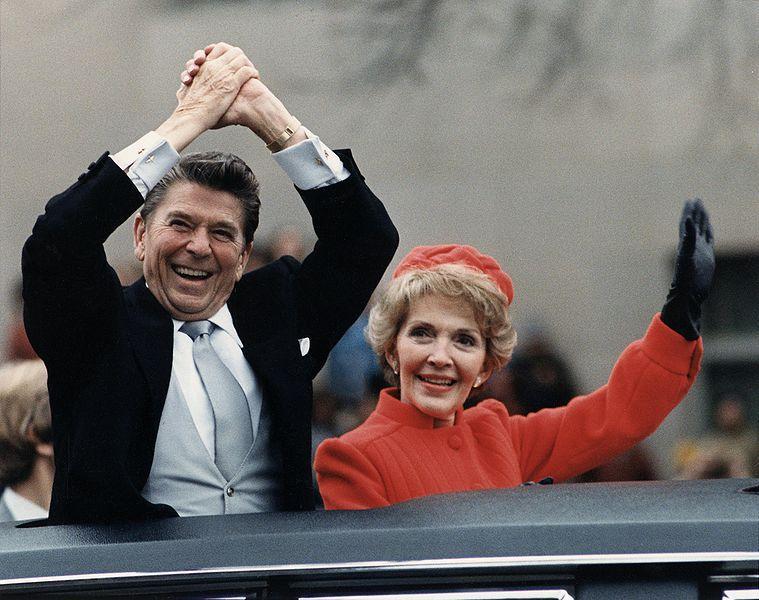 Conservatives Win Political Power Ronald Reagan originally a New Deal democrat actor, spokesman for General Electric favored less govt.