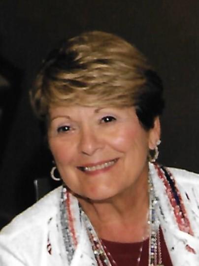Candidates, cont. Helen Crause Candidate for GFWC Illinois Southern Region Vice President District 22 proudly endorses Helen Crause for GFWC Illinois Southern Region Vice President.