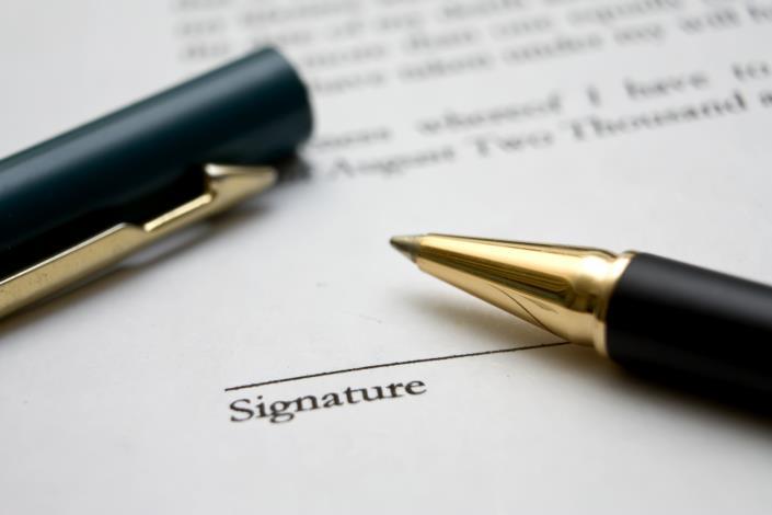 TERMINATION IN COMMERCIAL CONTRACTS Contract or Agreement Is a contract the same as an agreement?