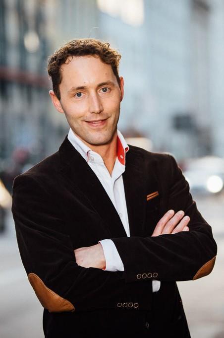 InterNations Fact Sheets Founder Biographies Philipp von Plato Founder and Co-CEO of InterNations Prior to founding InterNations, Philipp von Plato was a consultant at McKinsey & Compa- ny, where he