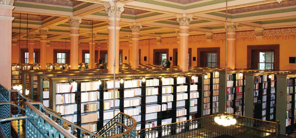 State Library Located on the third and fourth floors, the library features hand-carved white oak wainscoting, polished brass