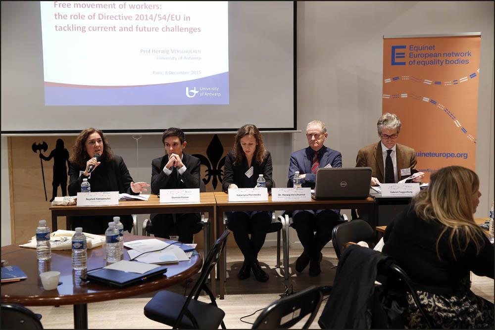 Page12 SESSION 2 THE EXPERIENCE OF RESEARCHERS AND PRACTIONERS The Chair of the Session, Néphéli Yatropoulos, International Counsellor at the Defender of Rights, in France, welcomed the speakers and
