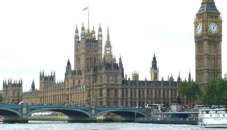 Course Syllabus for Political Science 153A. West European Government and Politics Mr. Lofchie Houses of Parliament I. The British Political System (June 19 to June 26.