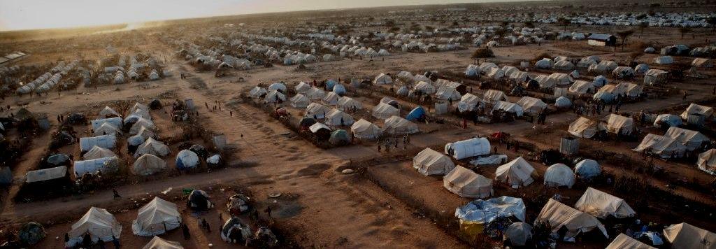 UNHCR/Dadaab UNHCR Dadaab Update 10/14 Refugee Camps in Garissa County, Kenya 01-15