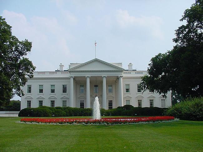 The White House Located at 1600 Pennsylvania Avenue in Washington, DC, the White House is one of the ost popular tourist attractions in the country.