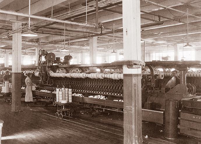 Above: Many women were employed in the textile industry in South Carolina. They earned about 60 percent of what men made. Did You Know?Did Know?