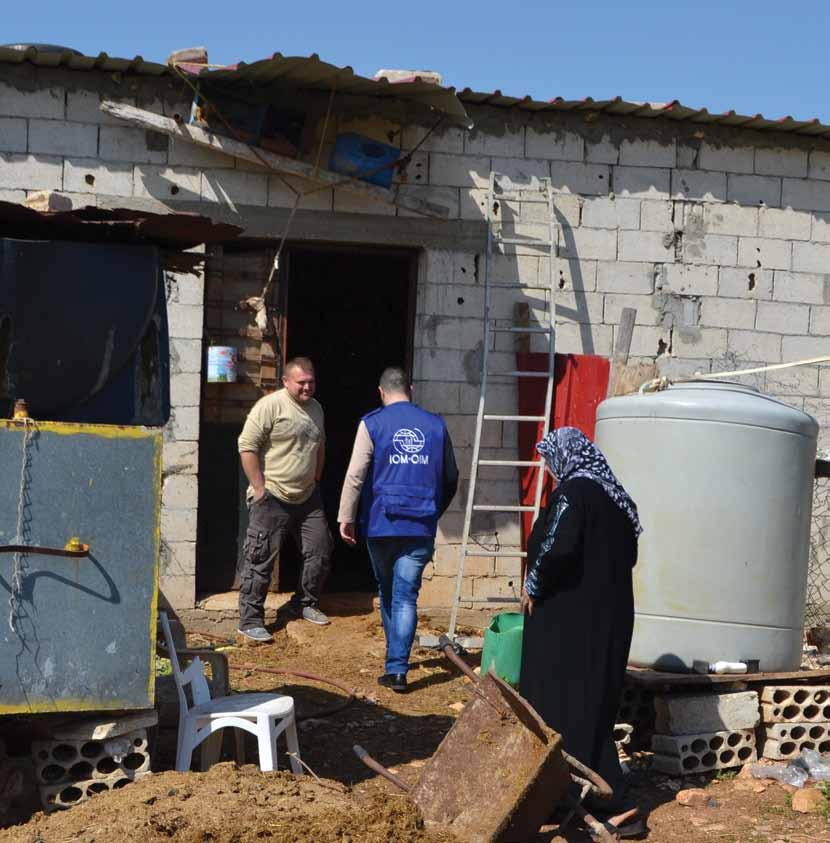 IOM assists a Lebanese returnee family on a farm in South Lebanon as part of its livelihoods intervention.
