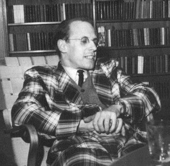 Week 9: Michel Foucault, part 1: Revisioning Power and Freedom Michel Foucault, 1926-1984 Barbara Cruikshank Tuesday, April 4 th : Hegburg, Krista. 2008.