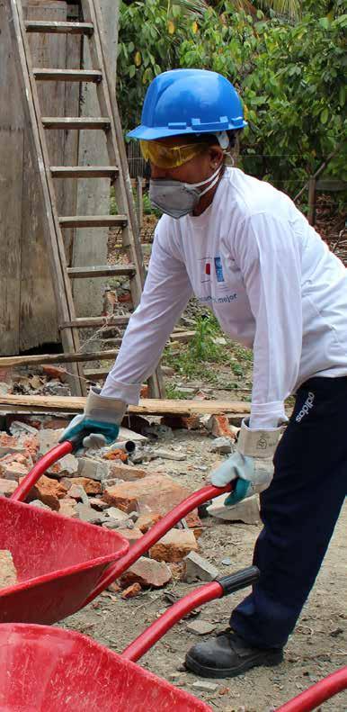 Demolition and removal of rubble in rural areas The UNDP carried out two demolition and removal of rubble programs in rural areas of the community of Las Gilces and in the parish of Riochico, in